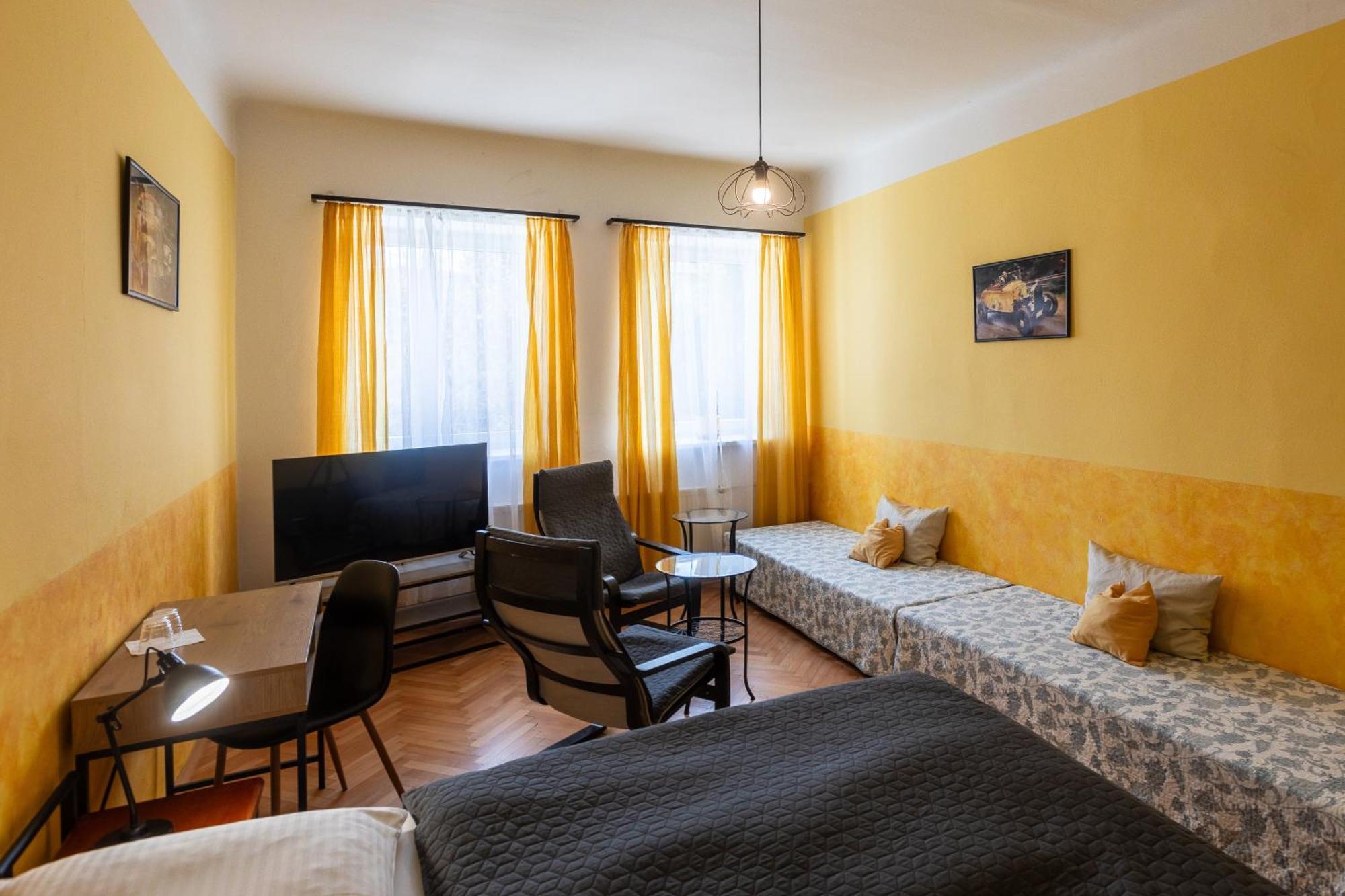 Hotel Atlas Ceske Budejovice Exterior foto