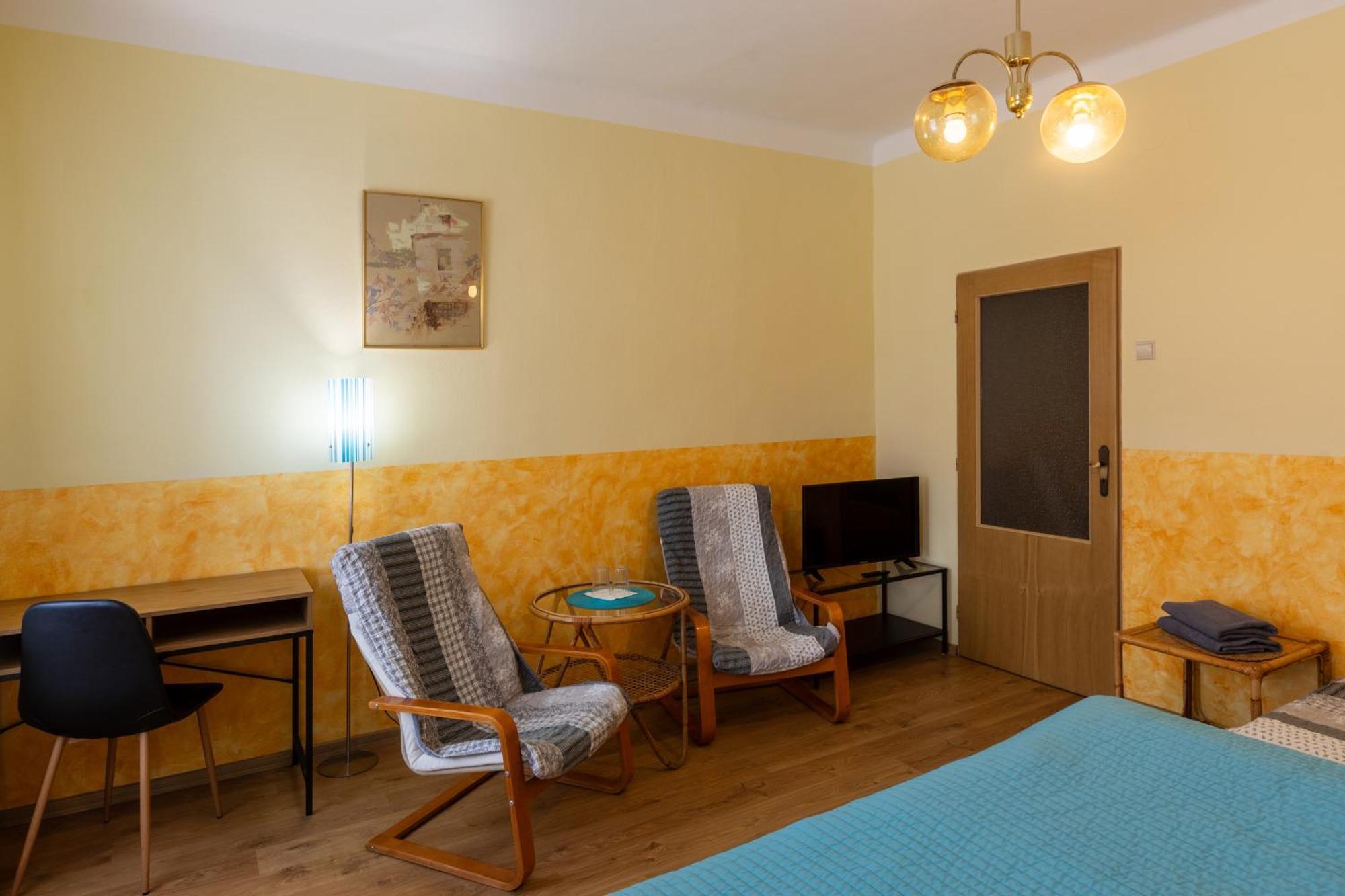 Hotel Atlas Ceske Budejovice Exterior foto